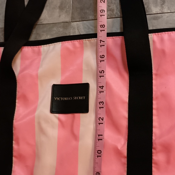 Victoria's Secret Women's Extra Large Tote Bag Purse Gym Yoga Pilates - Picture 8 of 10